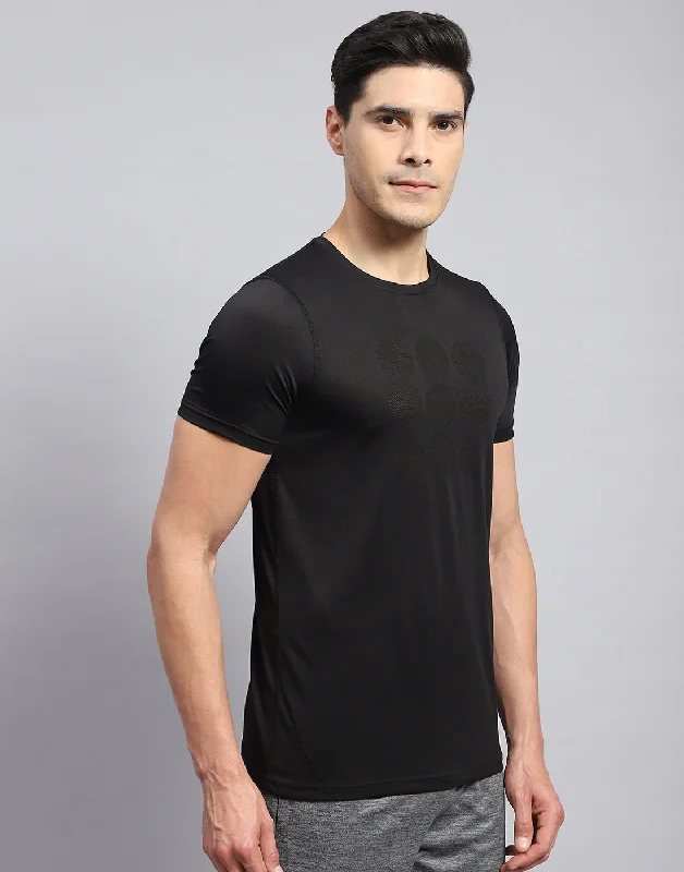 Men Black Self Design Round Neck Half Sleeve T-Shirt