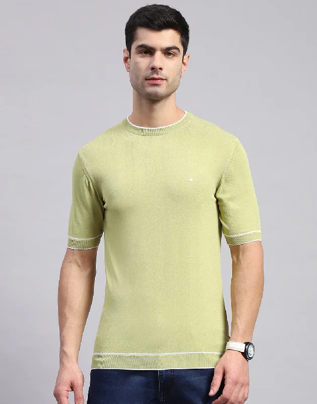 Men Olive Solid Round Neck Half Sleeve T-Shirt