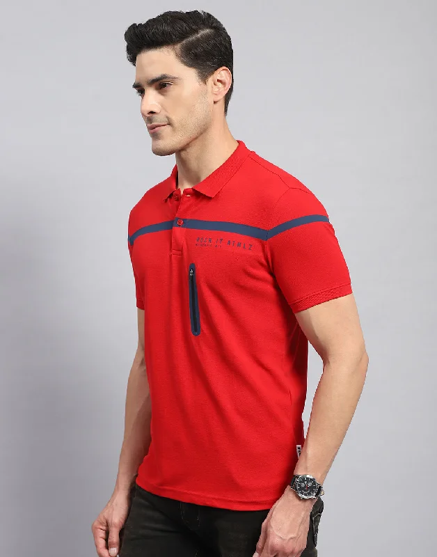 Men Red Solid Collar Half Sleeve T-Shirt