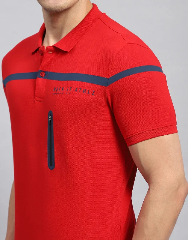 Men Red Solid Collar Half Sleeve T-Shirt