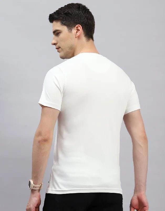 Men White Printed Round Neck Half Sleeve T-Shirt