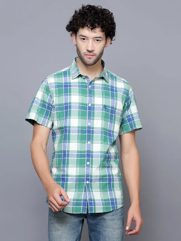 Cantabil Cotton Checkered Green Half Sleeve Casual Shirt for Men with Pocket