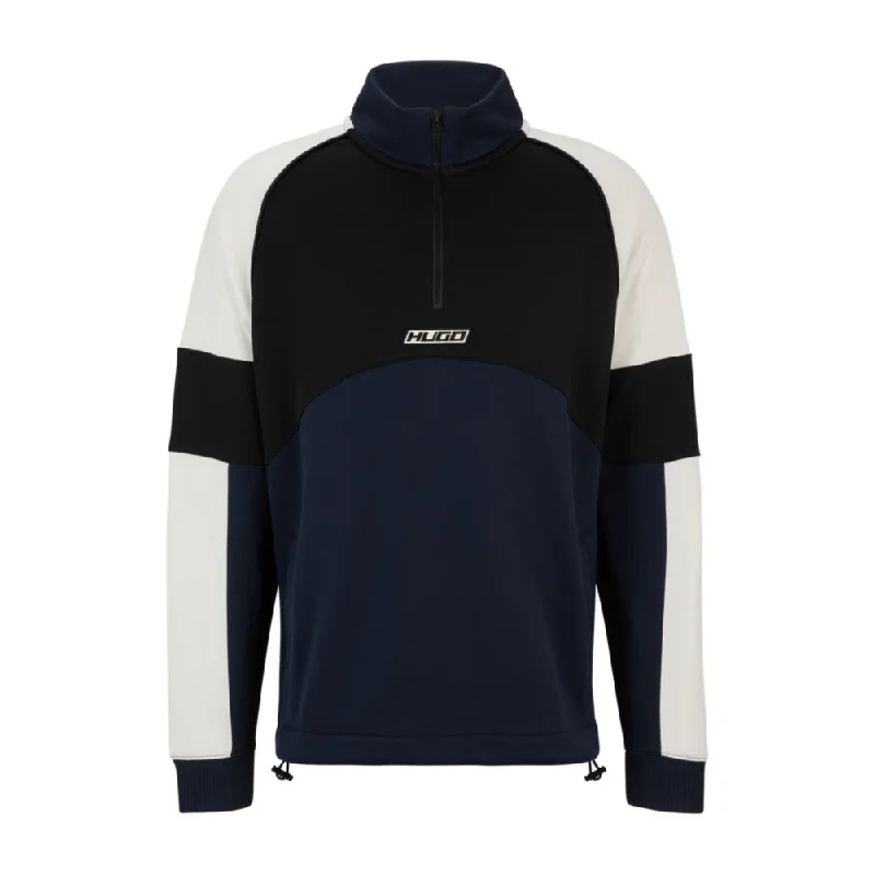 Color-blocked sweatshirt with racing-inspired logo badge