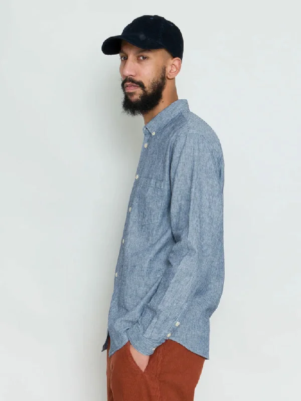 Folk Relaxed Fit Shirt in Indigo Linen Stripe