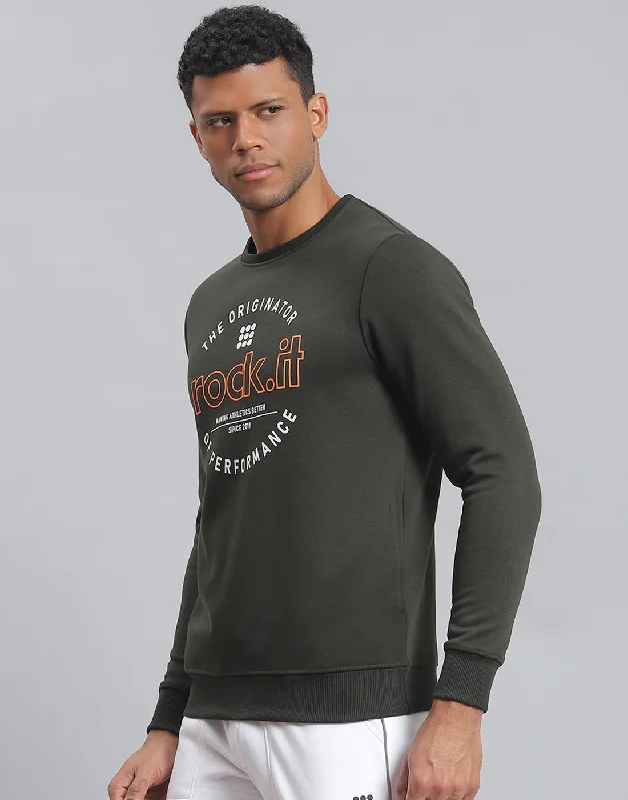 Men Olive Solid Round Neck Full Sleeve Sweatshirt