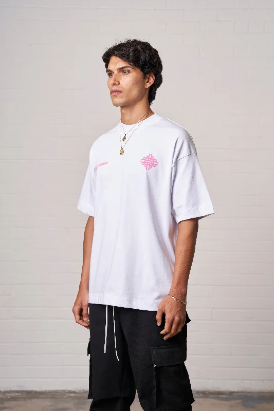 BLURRED GRAPHIC EMBLEM T-SHIRT - PINK